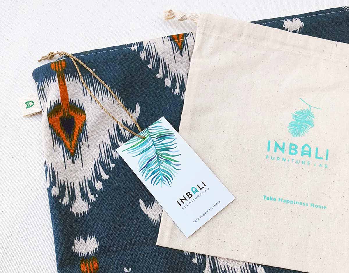 Get your boho placemat on for Christmas The INBALI IKAT cushion cover—the perfect Christmas gift