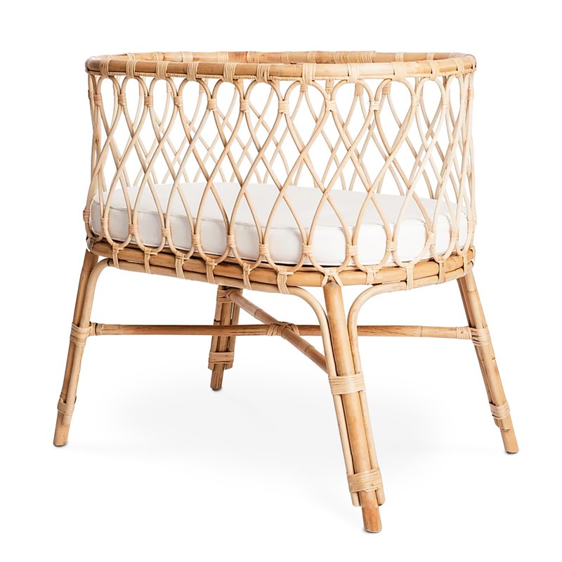 Amor | Rattan baby bassinet