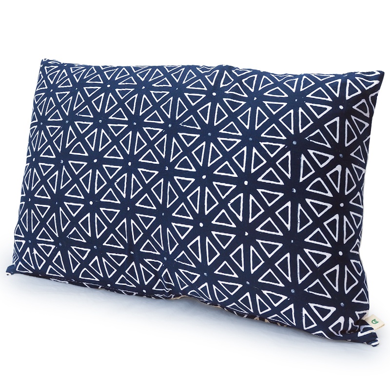 Midnight | Handmade linen cushion 65x40